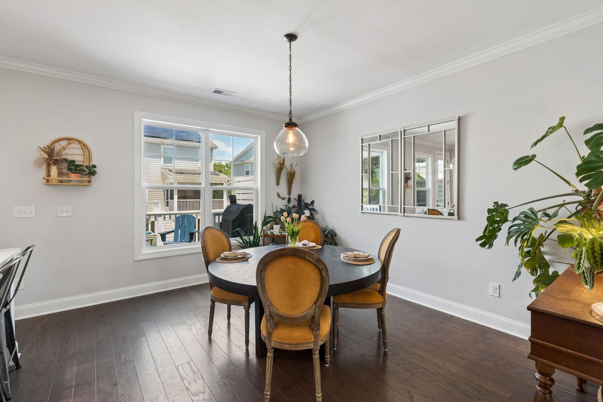 1603 Prince Edward Street Photo 29