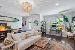 1603 Prince Edward Street photo 4