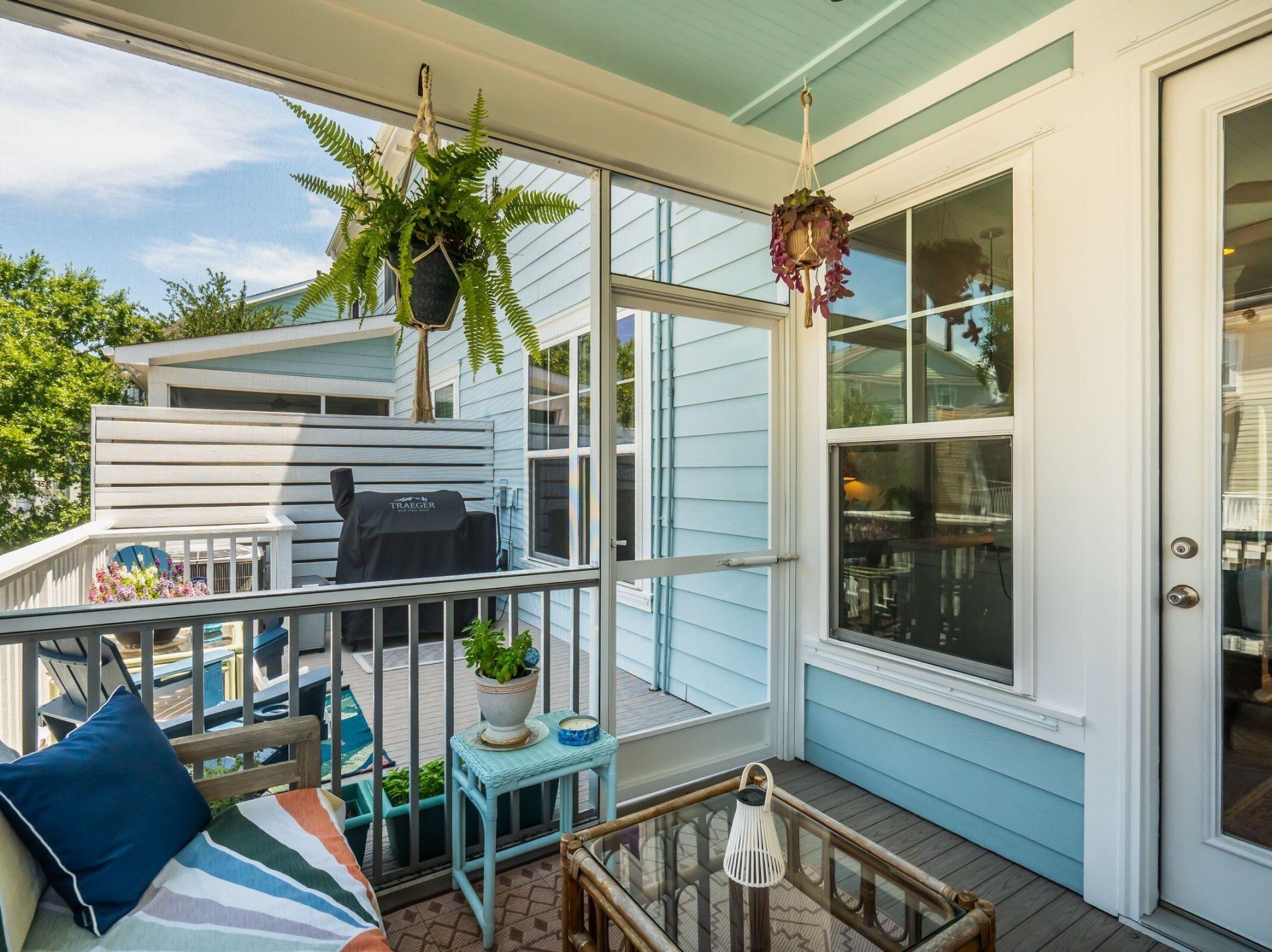 1603 Prince Edward Street Photo 38