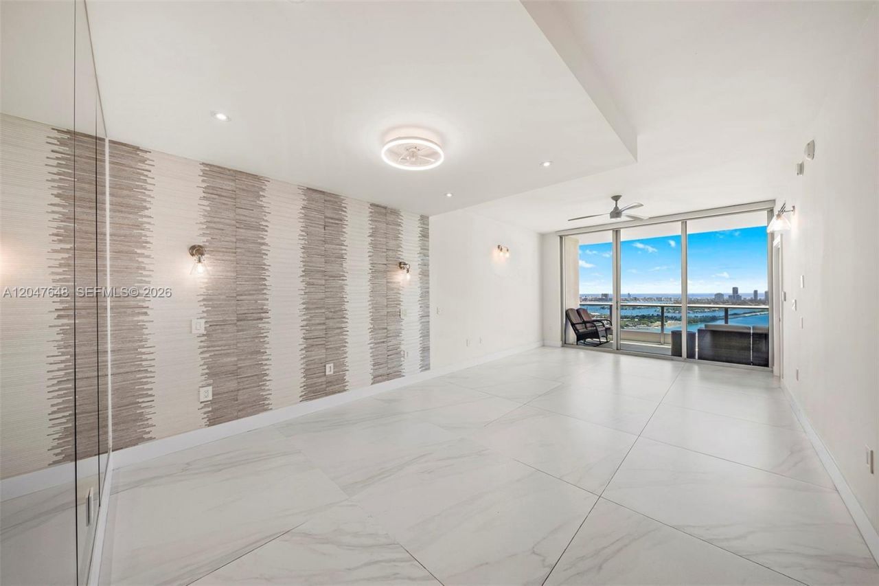 900 Biscayne Blvd, Unit 4202, Miami, FL 33132 Photo