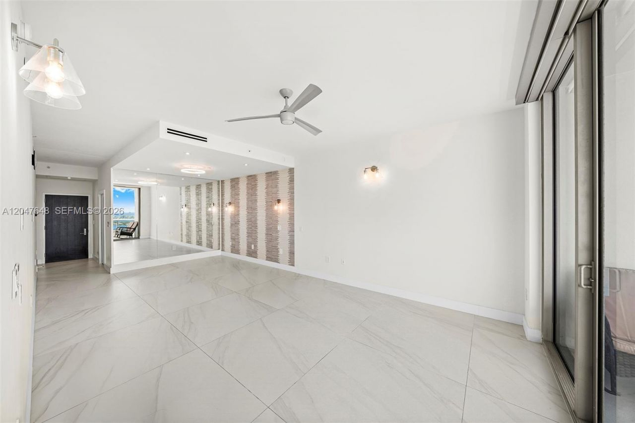 900 Biscayne Blvd, Unit 4202, Miami, FL 33132 Photo