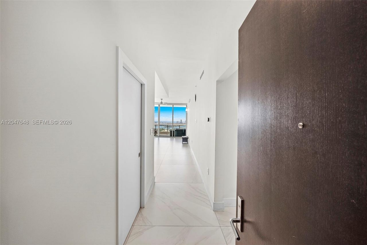 900 Biscayne Blvd, Unit 4202, Miami, FL 33132 Photo