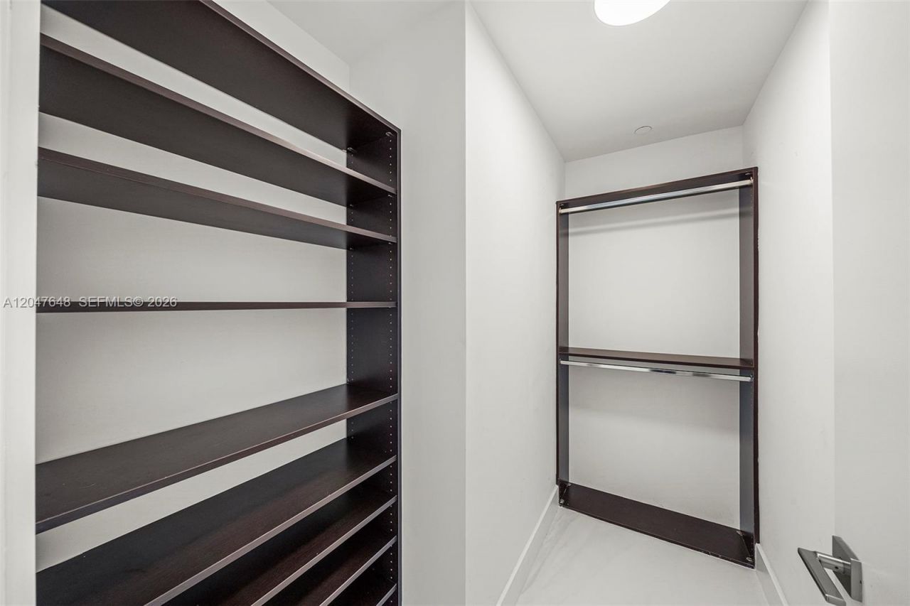 900 Biscayne Blvd, Unit 4202, Miami, FL 33132 Photo
