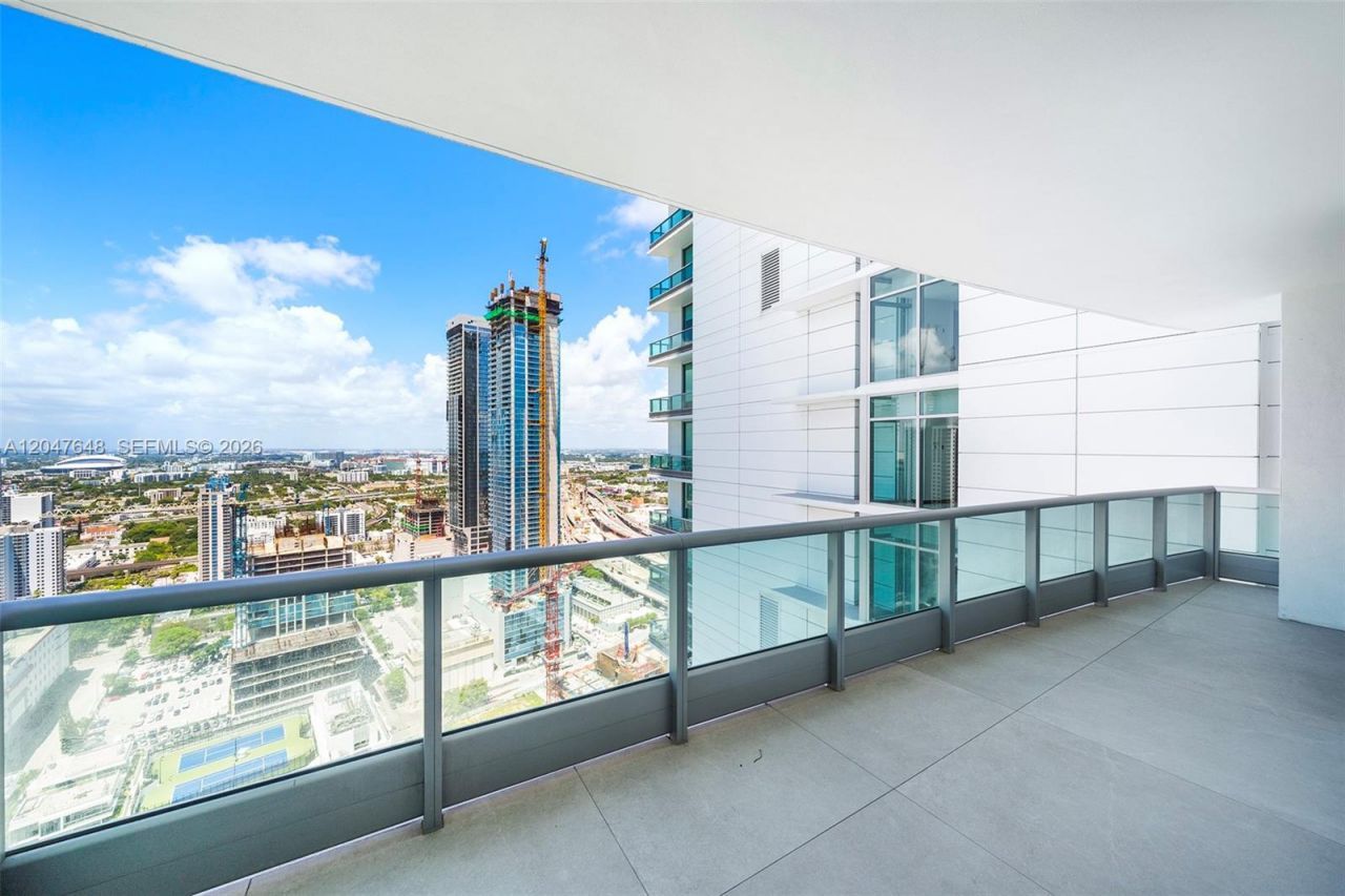 900 Biscayne Blvd, Unit 4202, Miami, FL 33132 Photo