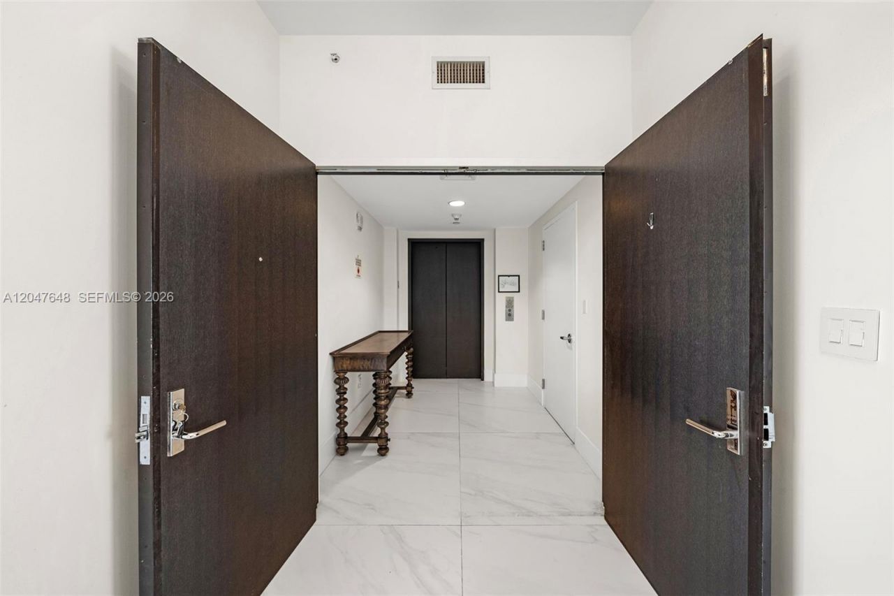 900 Biscayne Blvd, Unit 4202, Miami, FL 33132 Photo