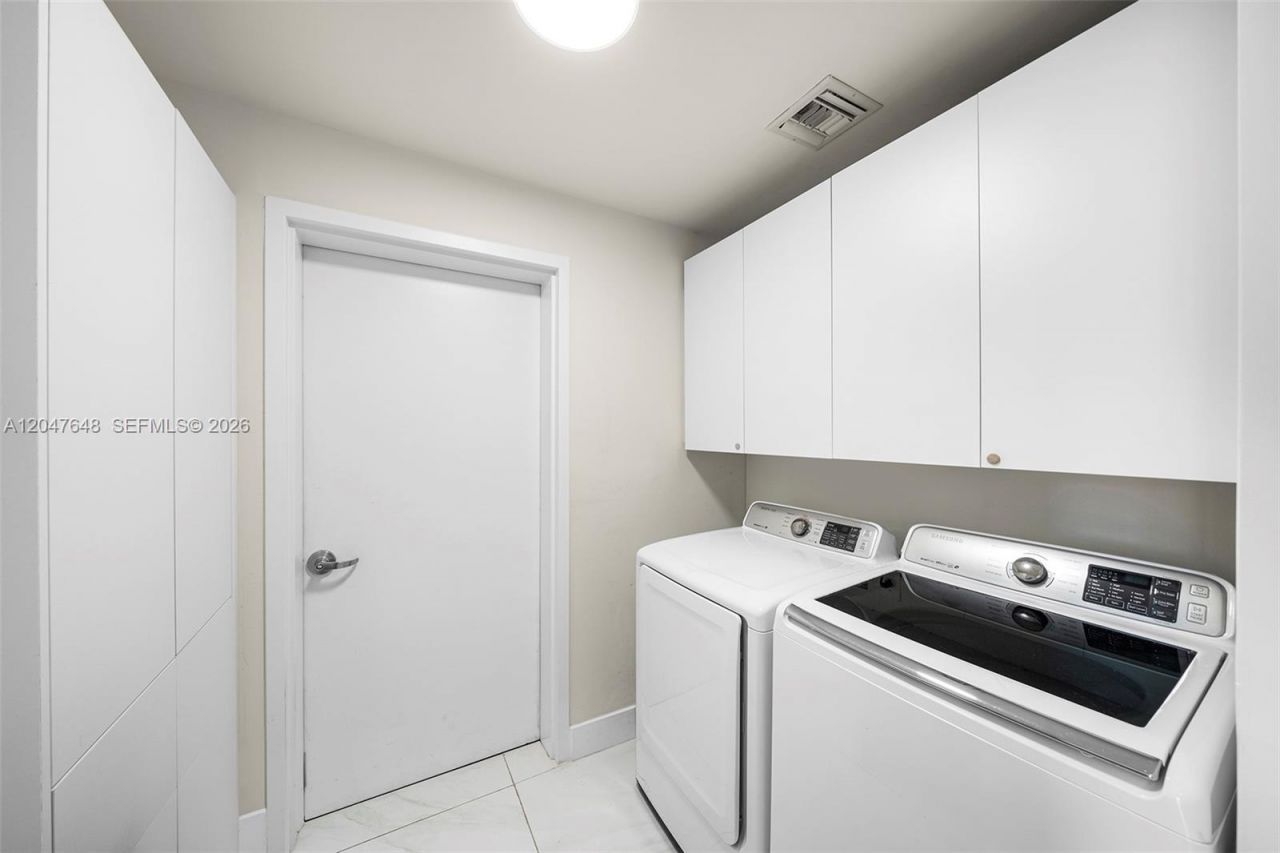 900 Biscayne Blvd, Unit 4202, Miami, FL 33132 Photo