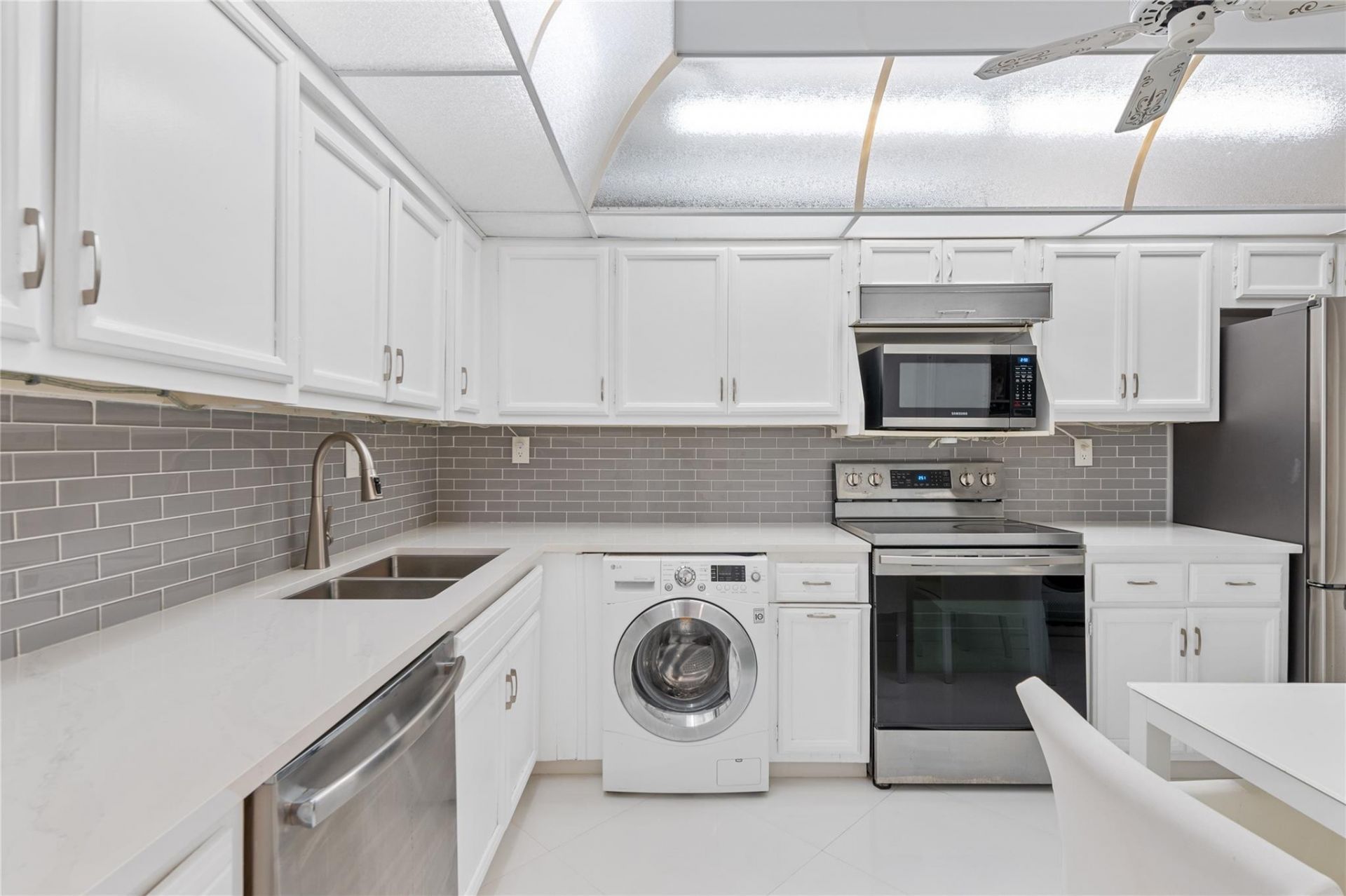 3850 Galt Ocean Drive, Unit 405, Fort Lauderdale, FL 33308 Photo