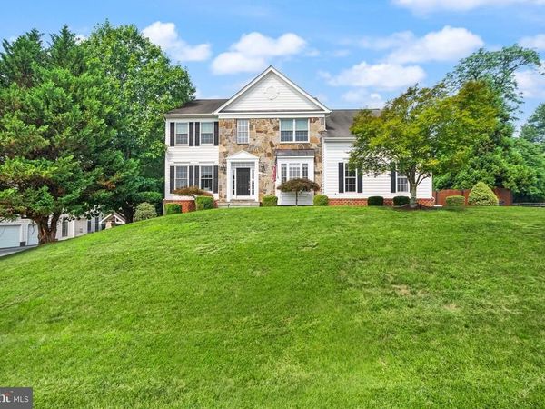 11489 POTOMAC HEIGHTS LANE, LOVETTSVILLE, VA 20180