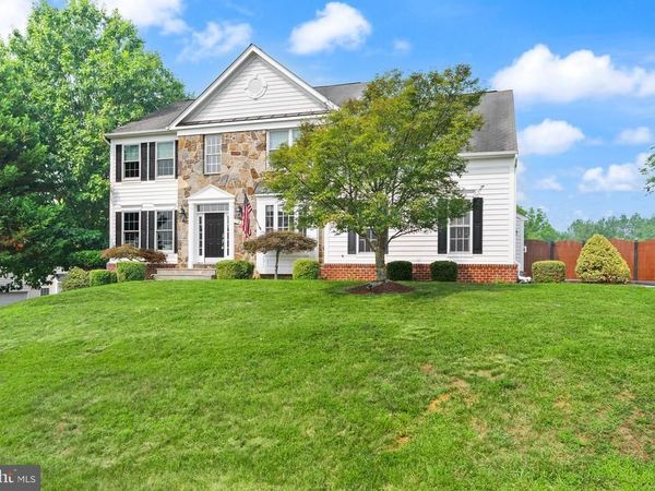 11489 POTOMAC HEIGHTS LANE, LOVETTSVILLE, VA 20180