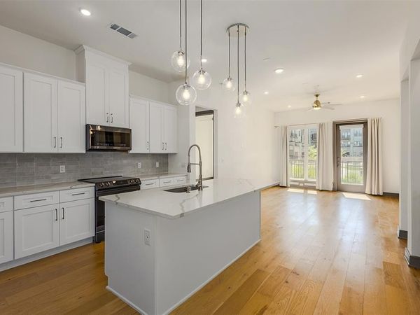 2700 Old Denton Road, Unit 1044, Carrollton, TX 75007