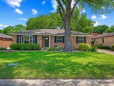 2536 Saint Francis Avenue, Dallas, TX 75228