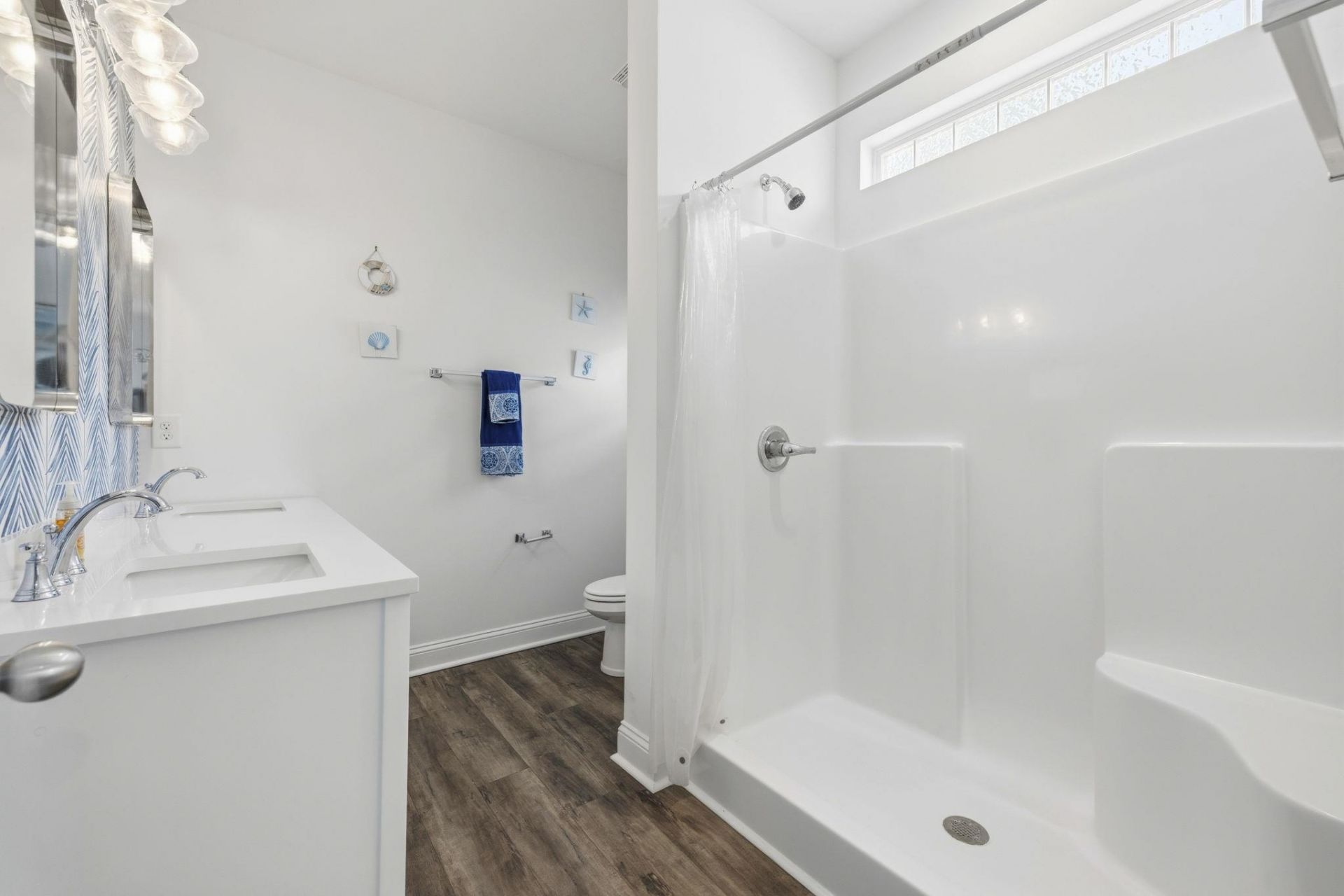 412 N Oak St. Photo 16