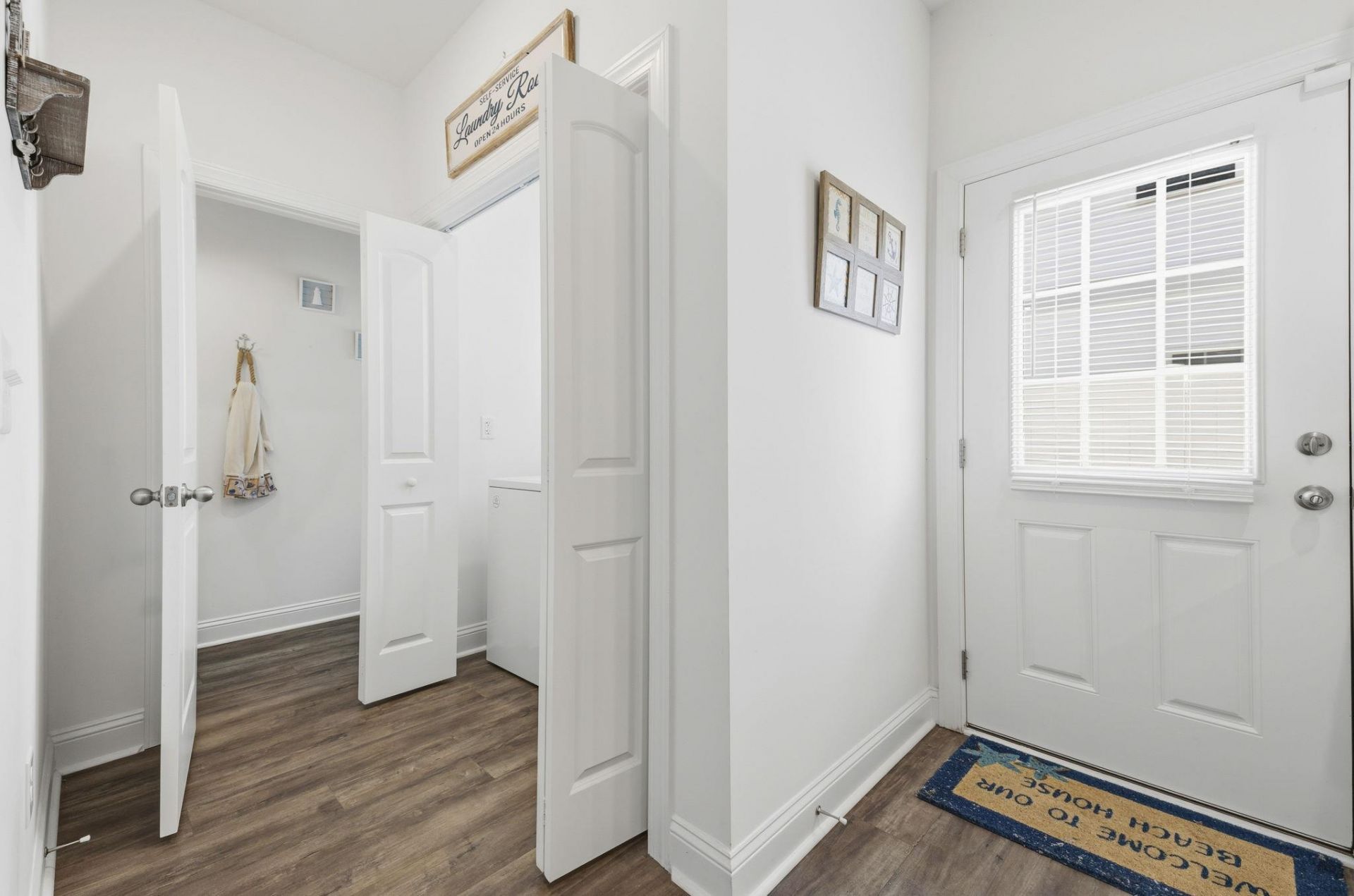 412 N Oak St. Photo 32