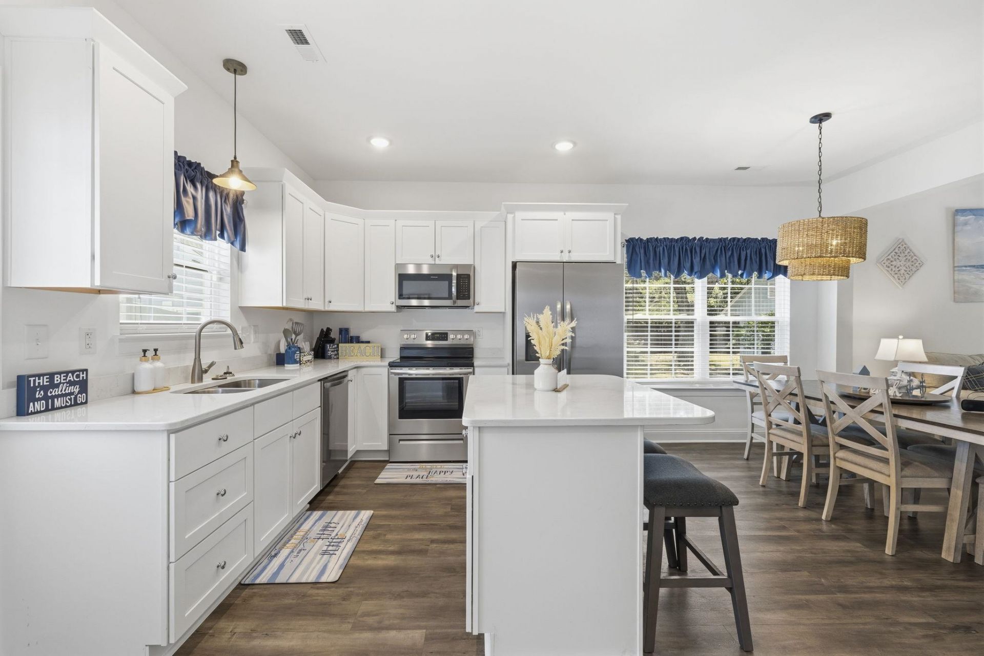 412 N Oak St. Photo 7