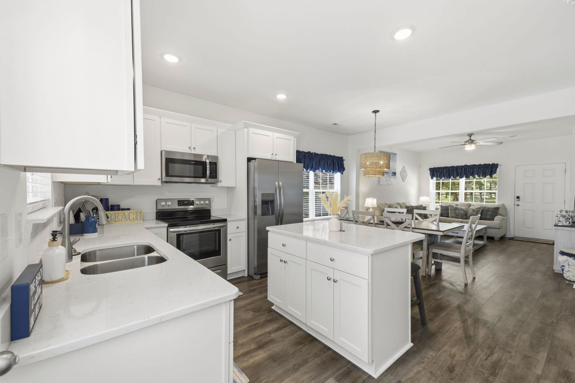 412 N Oak St. Photo 9