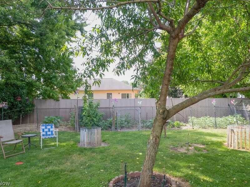 38667 Chestnut Ridge Road, Elyria, OH 44035 Photo 32