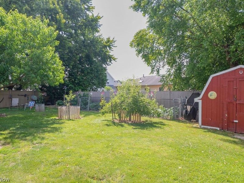 38667 Chestnut Ridge Road, Elyria, OH 44035 Photo 34