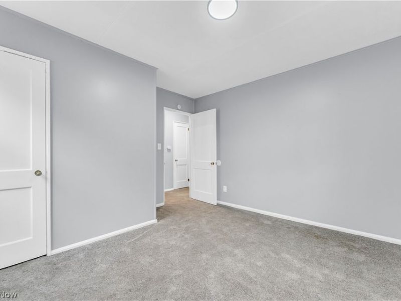 4414 E 142nd Street, Cleveland, OH 44128 Photo 13