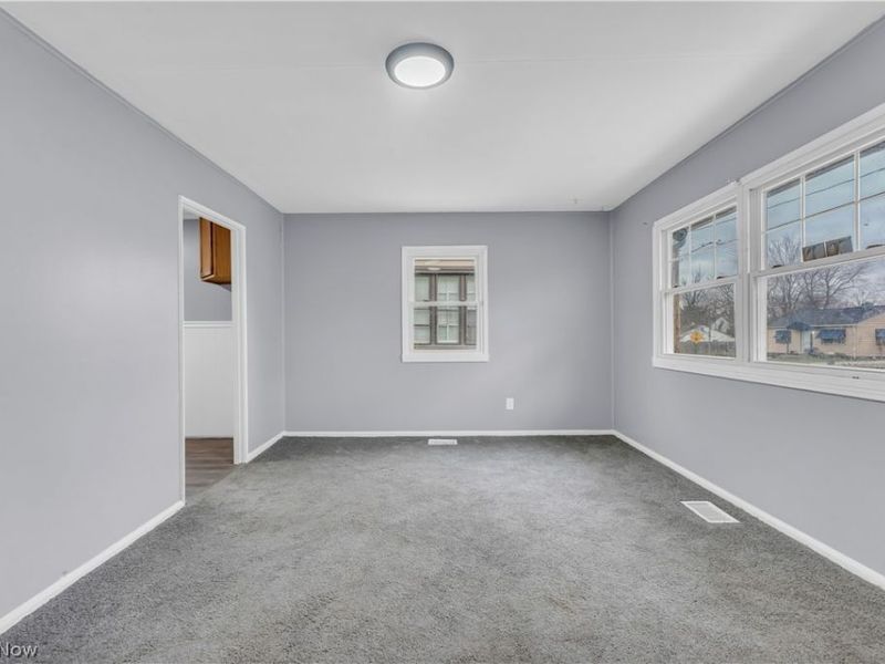 4414 E 142nd Street, Cleveland, OH 44128 Photo 5