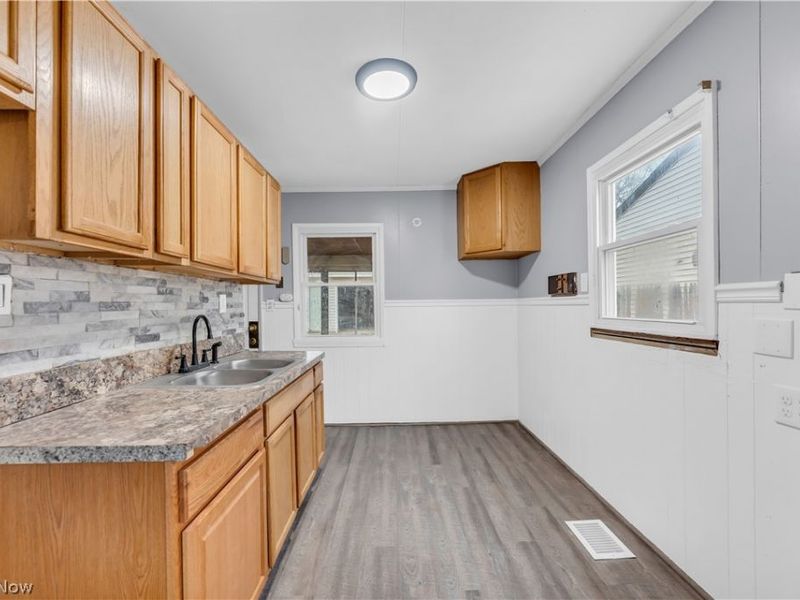 4414 E 142nd Street, Cleveland, OH 44128 Photo 6