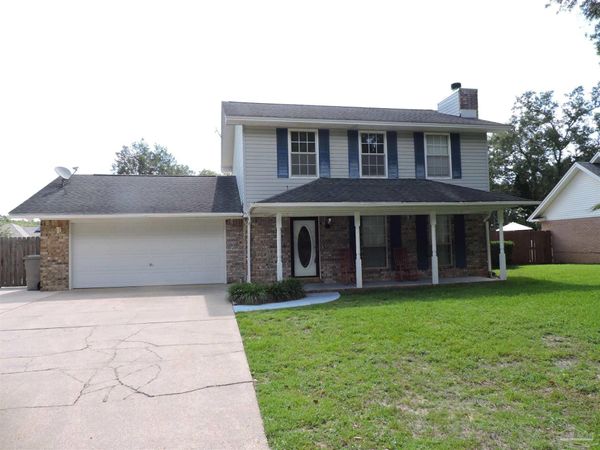 8512 Belle Meadow Blvd, Pensacola, FL 32514