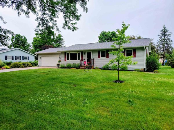 903 East Bluff St Street, Boscobel, WI 53805