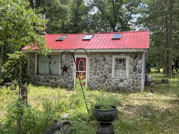 3484 N Kings Highway, Luther, MI 49656