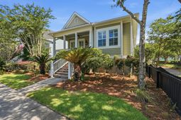 1448 Wando Landing Street photo 4