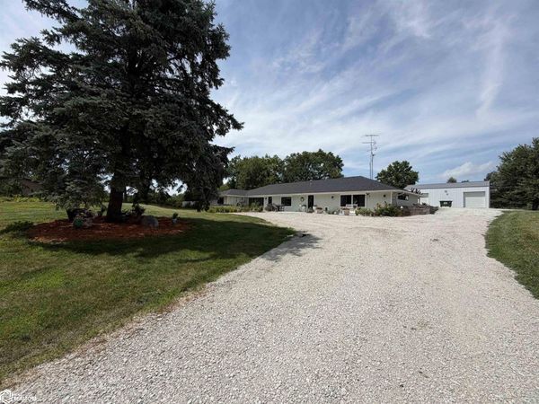 21930 458Th Street, Centerville, IA 52544