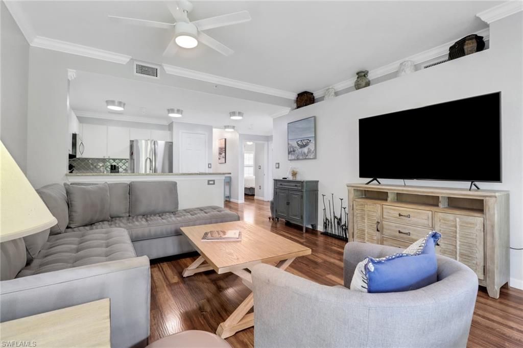 4450 Botanical Place #106, Naples, FL 34112 Photo