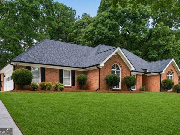 2008 Haymarket Place SE, Conyers, GA 30013
