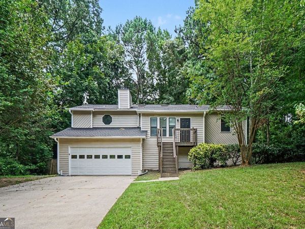 2511 Deerfield Drive NW, Kennesaw, GA 30144