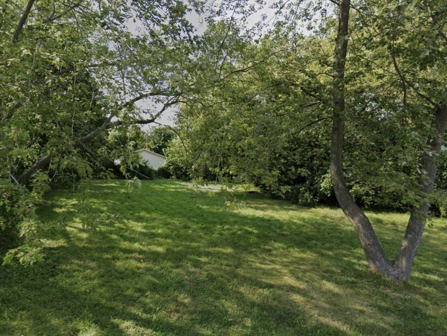 Main Photo