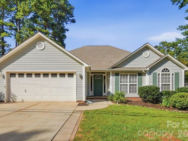 7206 Rock Island Road, Charlotte, NC 28278