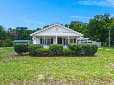 352 Deep Woods Road, Saint George, SC 29477