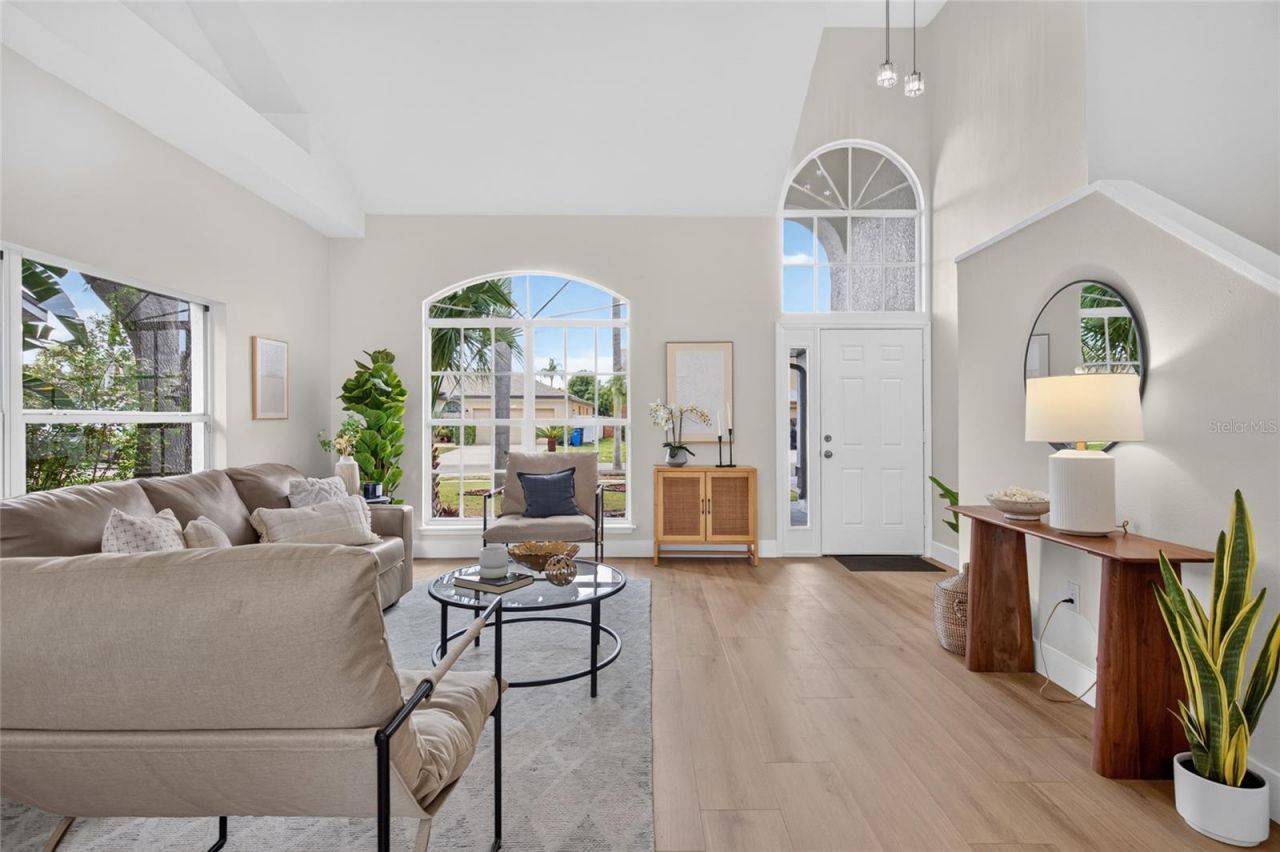 11328 Clayridge Drive , Tampa, FL 33635 Photo
