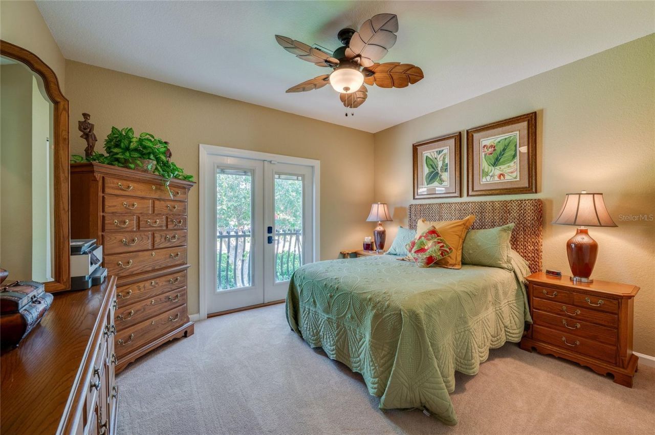 1259 Avenida De Las Casas, Lady Lake, FL 32159 Photo