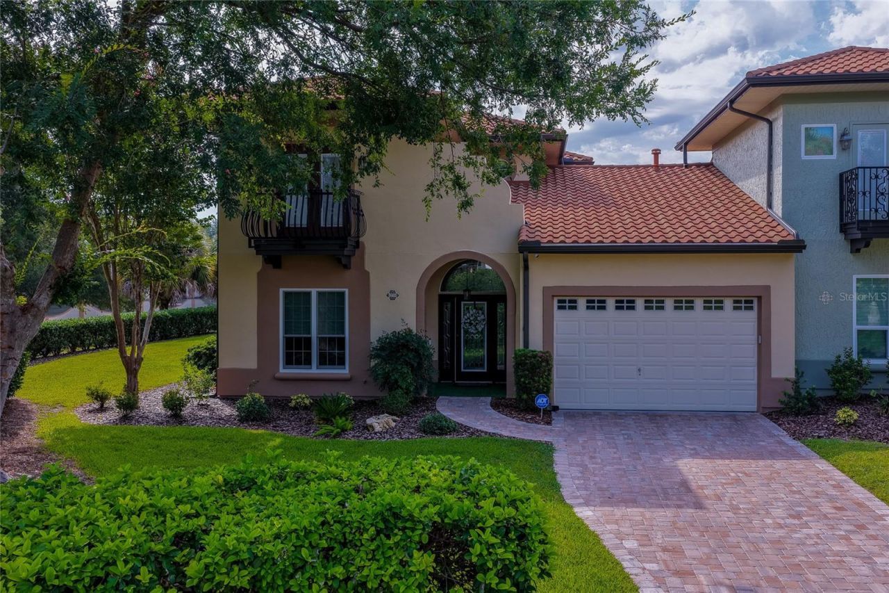 1259 Avenida De Las Casas, Lady Lake, FL 32159 Photo