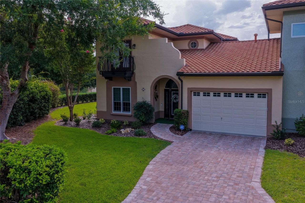 1259 Avenida De Las Casas, Lady Lake, FL 32159 Photo