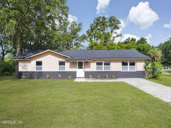 111 ELM Avenue, Palatka, FL 32177