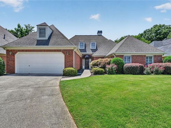 12610 Oxfordshire Court , Alpharetta, GA 30005
