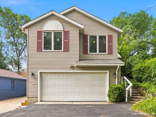 736 Halena Street NE, Grand Rapids, MI 49505