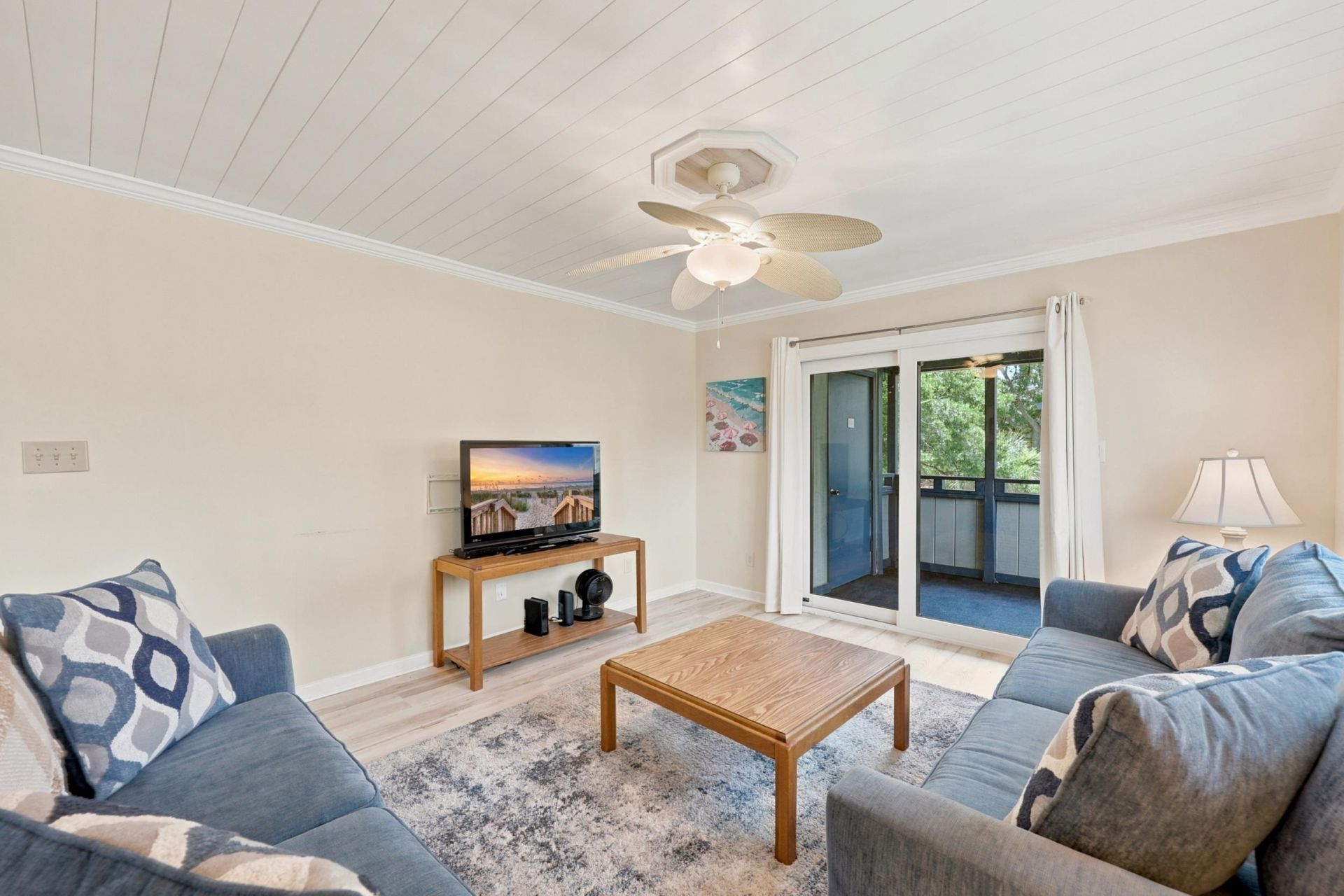 250 Maison Dr. Photo 27