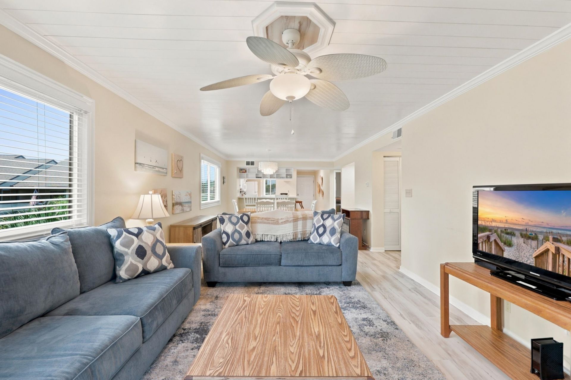 250 Maison Dr. Photo 29