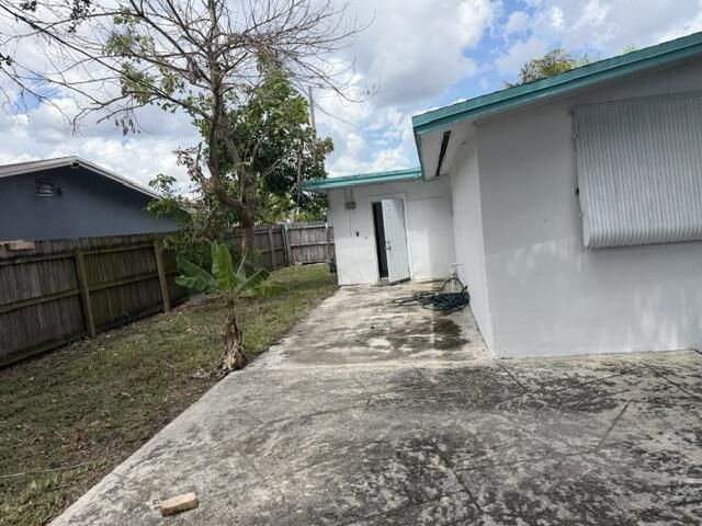 9308 N Military Trail, West Palm Beach, FL 33410 Photo
