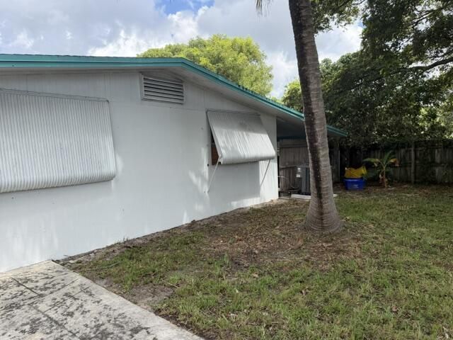 9308 N Military Trail, West Palm Beach, FL 33410 Photo