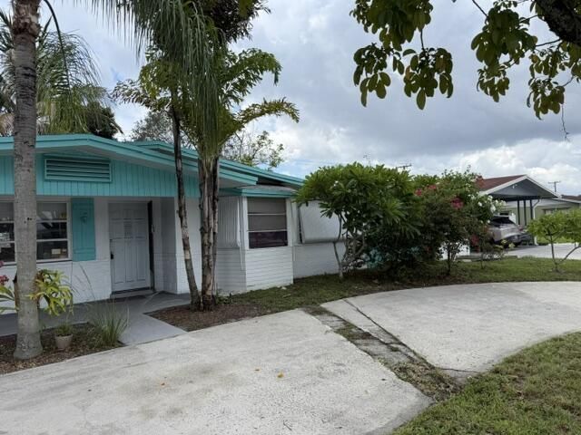 9308 N Military Trail, West Palm Beach, FL 33410 Photo