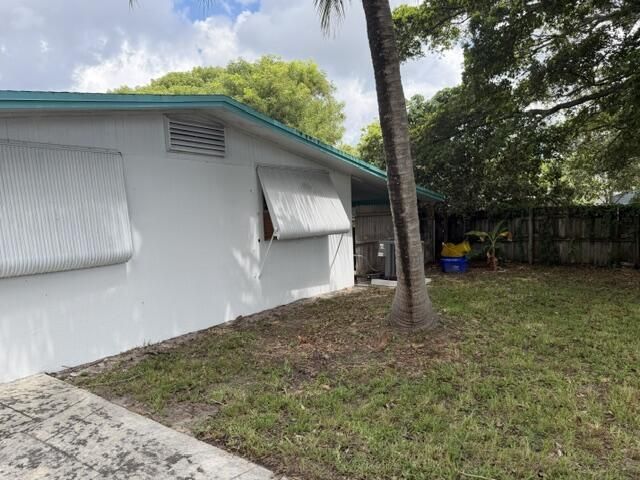 9308 N Military Trail, West Palm Beach, FL 33410 Photo