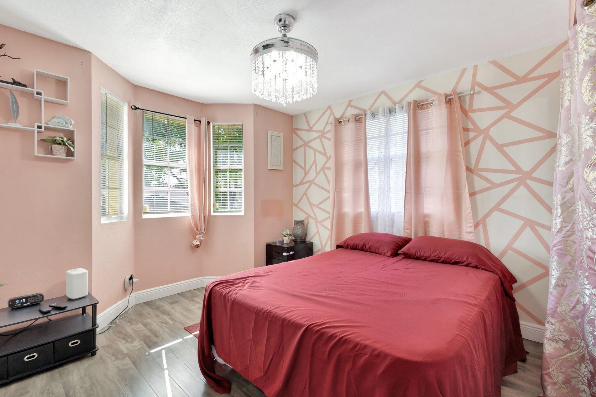 87 Pheasant Run Boulevard, West Palm Beach, FL 33415 Photo