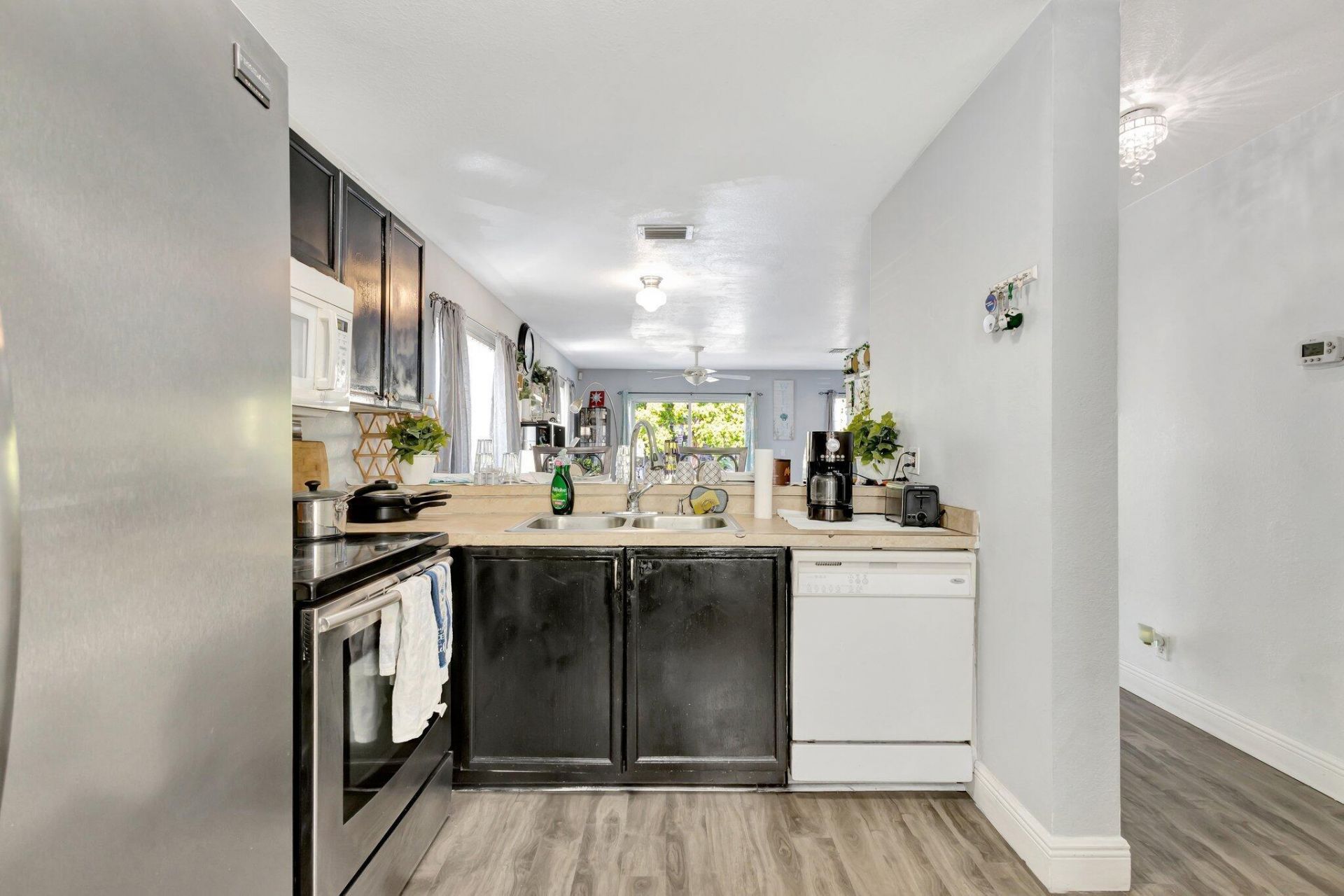 87 Pheasant Run Boulevard, West Palm Beach, FL 33415 Photo